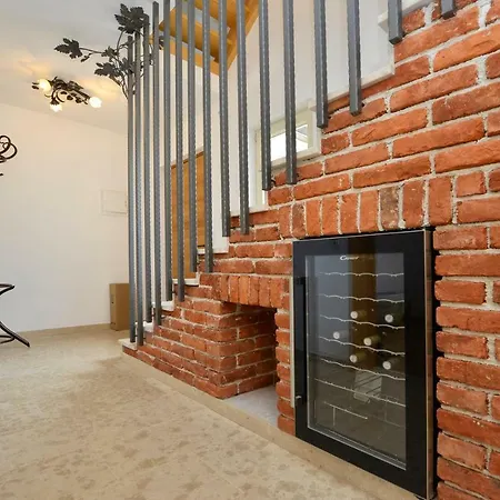 Aurelia Haus1 In Mit Garten Пореч